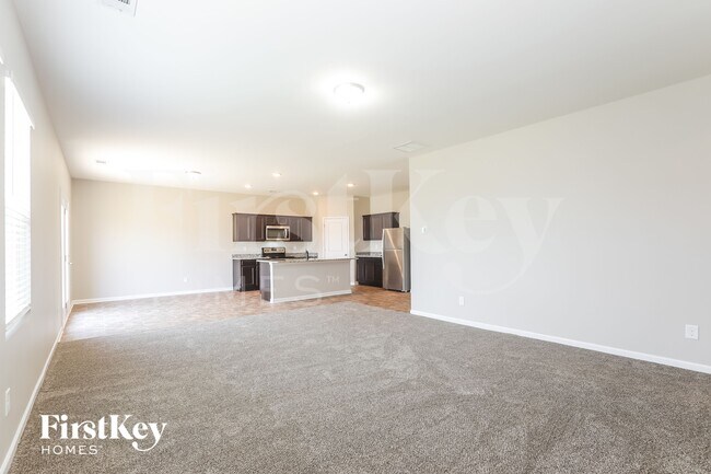 Foto del edificio - 156 Alexander Ln