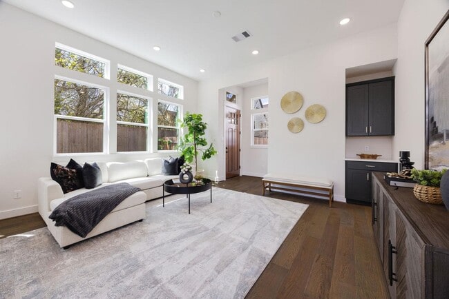 Photo - 9311 Montridge Dr House