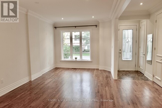 Building Photo - 224 Randolph Rd