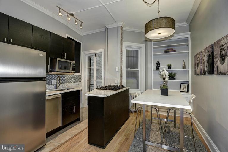 Foto principal - 1705 P St NW