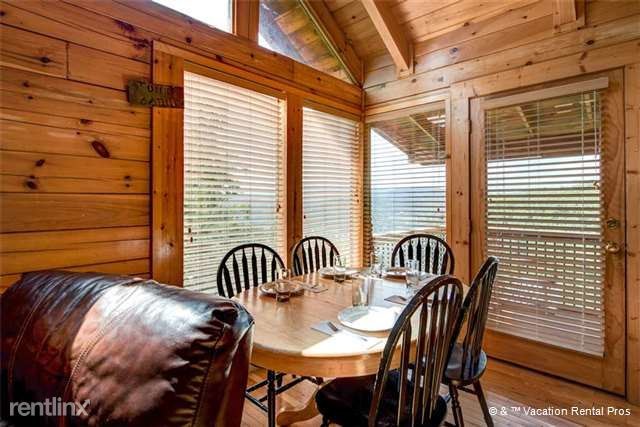 Foto del edificio - 989 Autumn Ridge Way