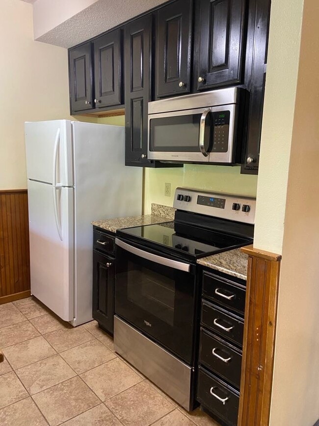 Foto del edificio - 13914 Turnberry Ln