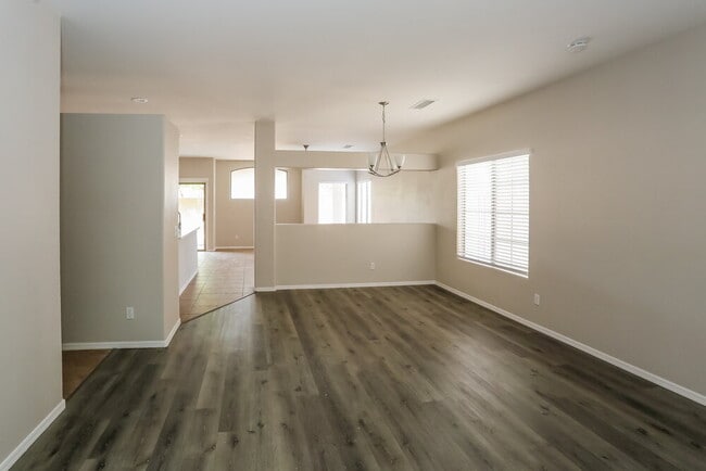 Building Photo - 8330 W Cocopah St