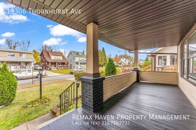 Foto del edificio - 13306 Thornhurst Ave, Garfield Heights- Sp...