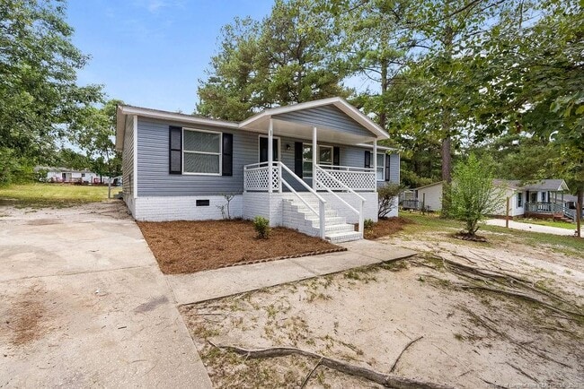 Building Photo - 423 Mcdougald Dr