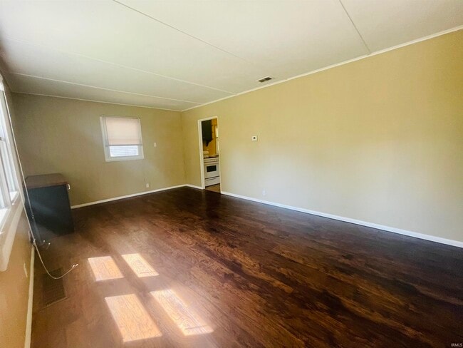 Foto del edificio - 416 S Eastside Dr