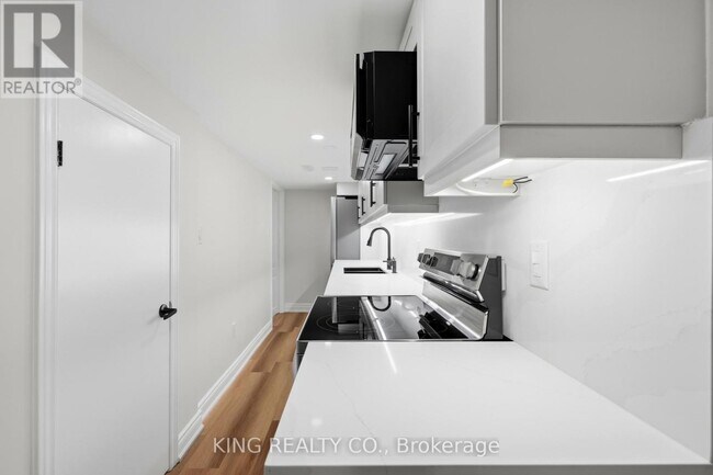 Photo du bâtiment - 43 Block Rd