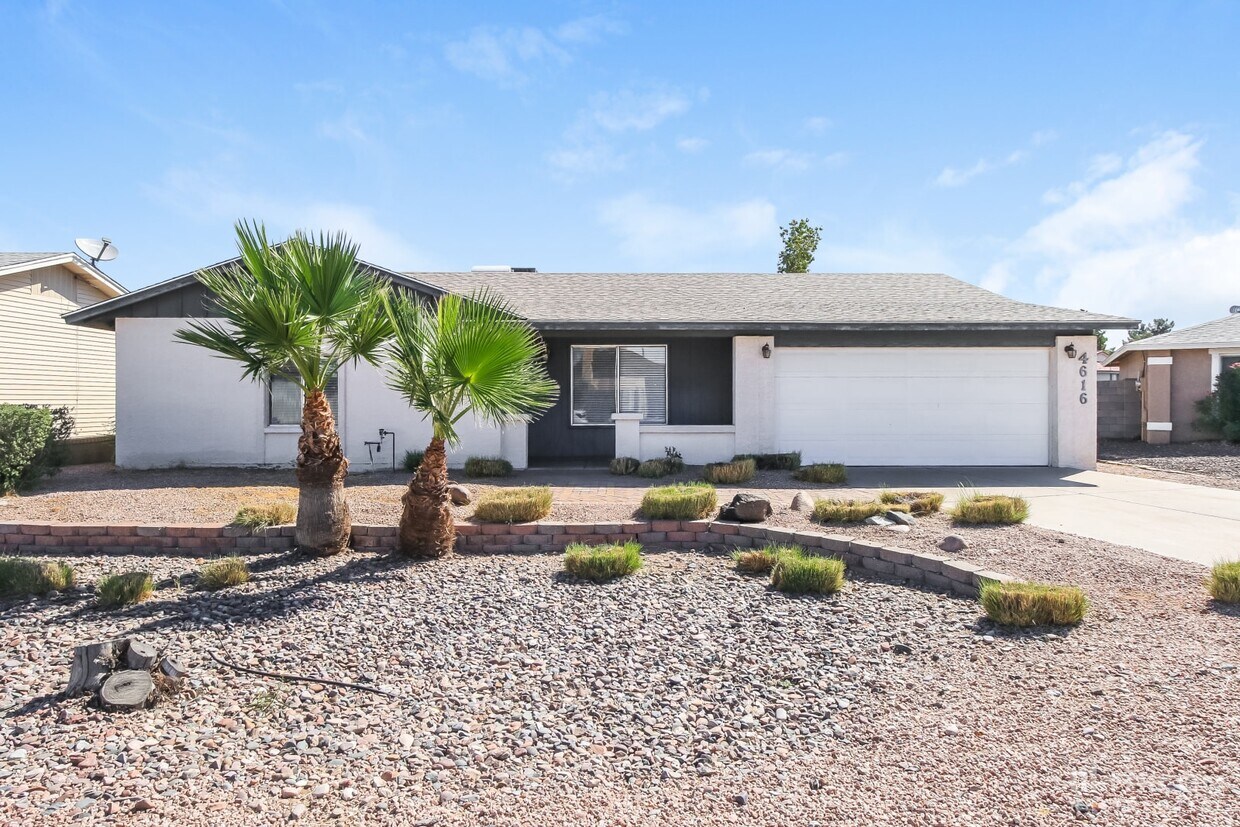 Primary Photo - 4616 E Capistrano Avenue Phoenix AZ