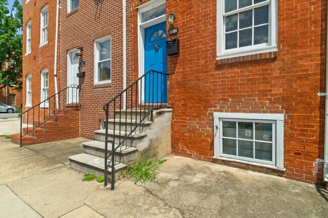 Foto del edificio - 805 S Hanover St