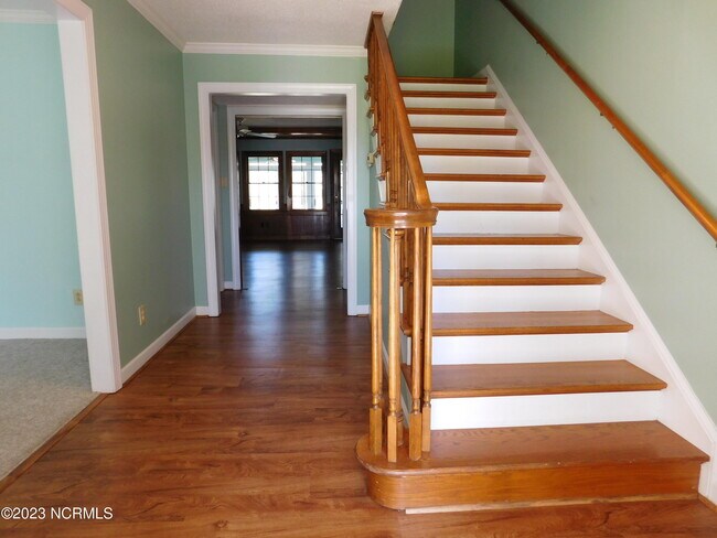 Building Photo - 6109 Schooner Ct