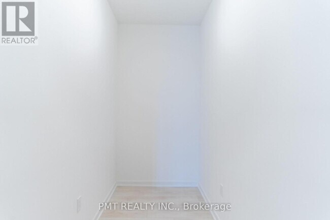 Building Photo - 1285 Dupont St