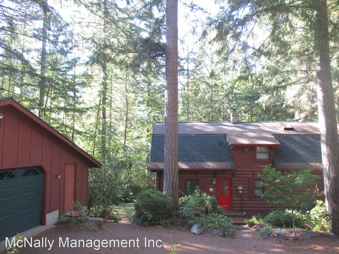 Primary Photo - 3 br, 1.5 bath House - 10120 72nd Ave NW
