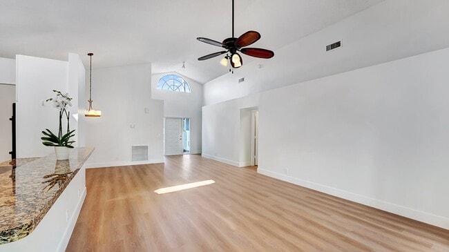 Building Photo - 22557 Swordfish Dr