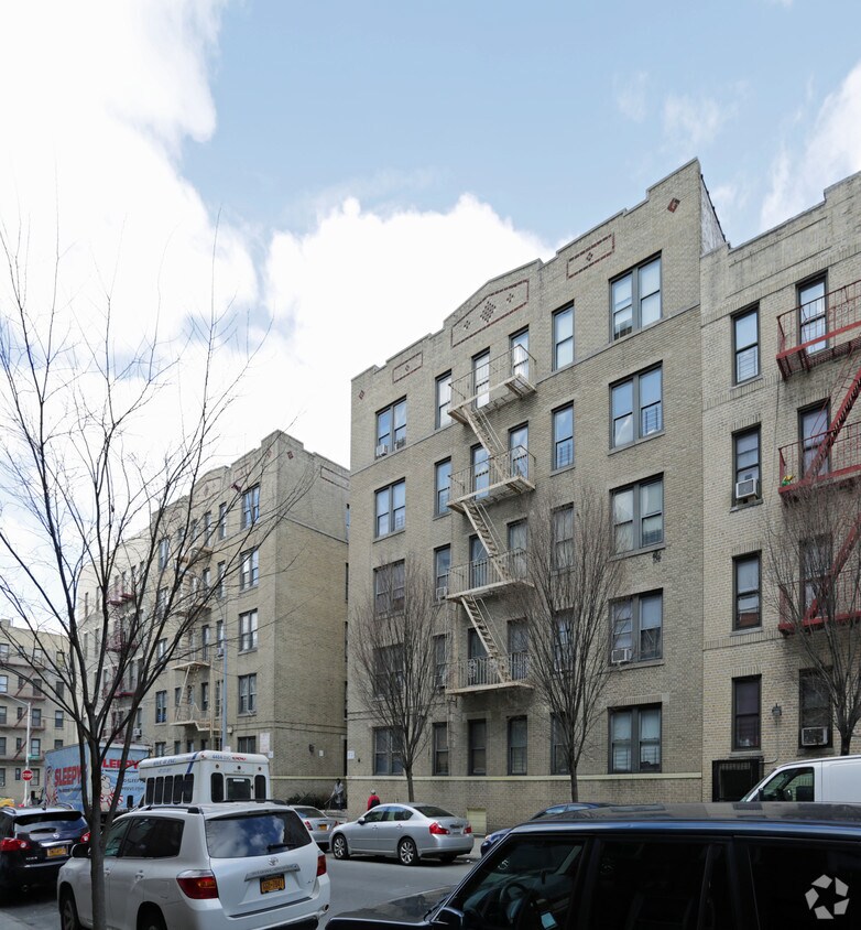 Building Photo - 3407-3409 Dekalb