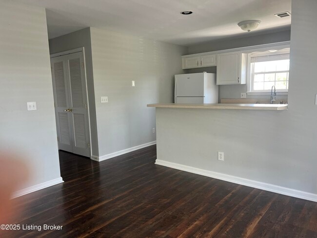 Building Photo - 458 Dean Taylor Ct