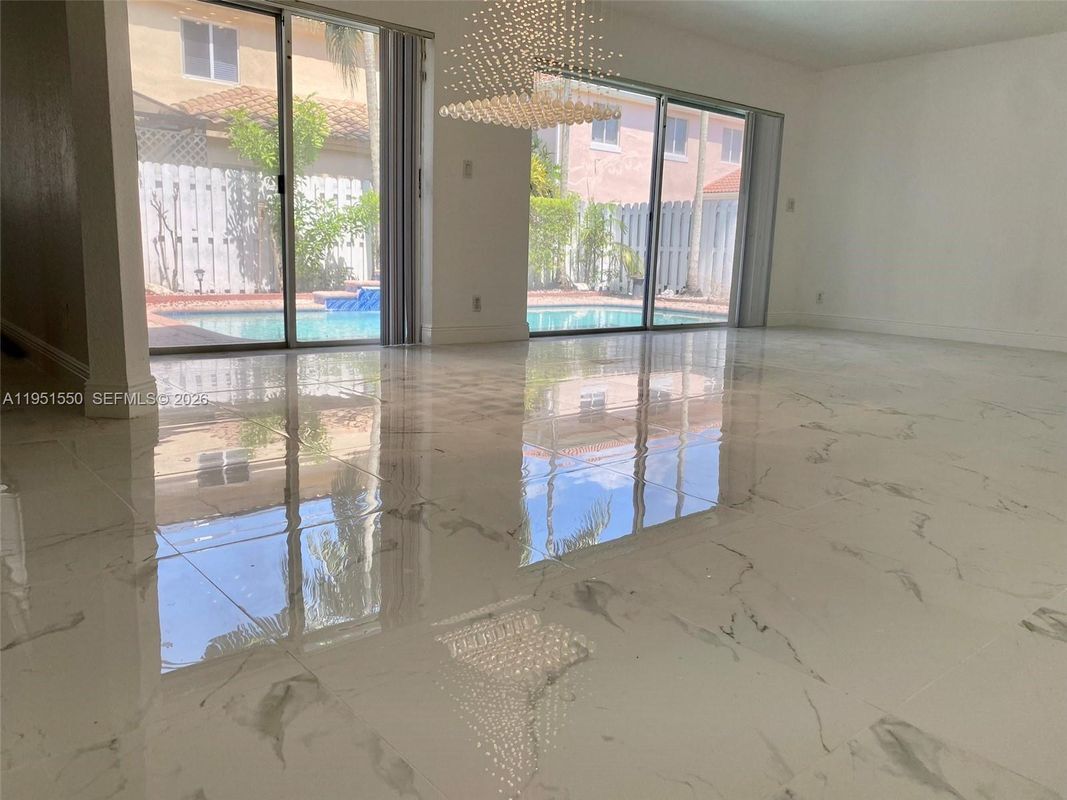 Foto del edificio - 11301 Rockinghorse Rd