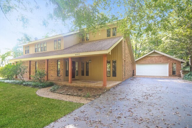 Building Photo - 4377 Wildwood Rd