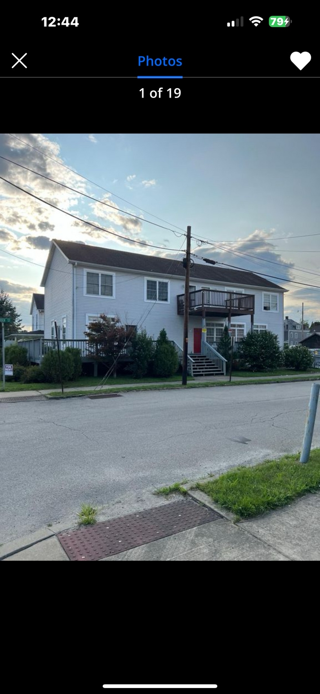 Building Photo - 75 S Maiden St Building Photo - 75 S Maiden St