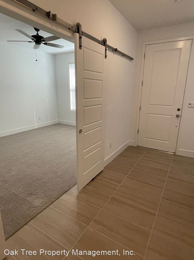 Building Photo - 2 br, 2 bath House - 579 N. Chapel Hill Lane