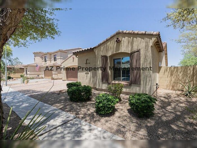 Photo - 1520 E Apollo Rd House