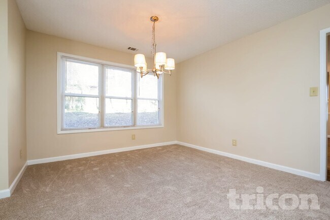 Foto del edificio - 1971 Rocky Mill Ln