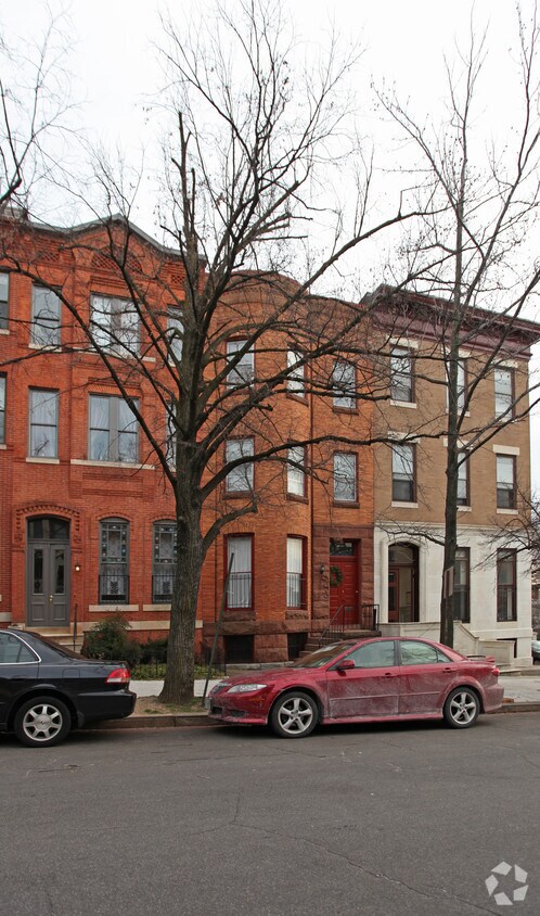Foto del edificio - 1703 Bolton St