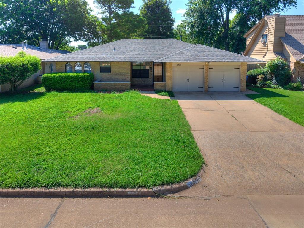 Foto principal - 1416 Charles St