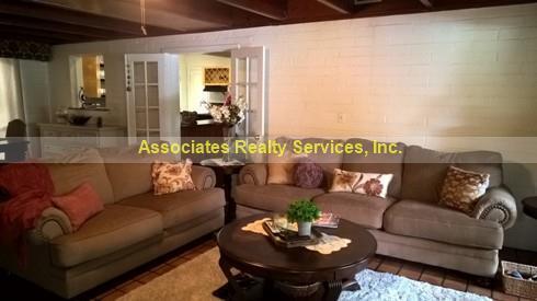 Building Photo - AVAILABLE NOW!!   4 bedroom in NW Gainesvi...