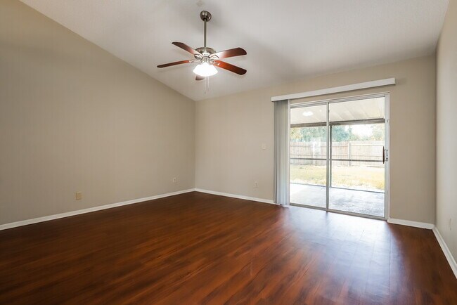 Foto del edificio - 1757 Tarah Trace Dr