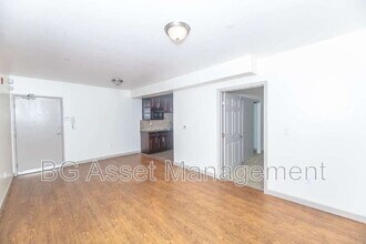 Building Photo - 1459 MacArthur Blvd