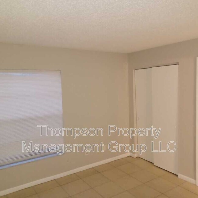 Foto del edificio - 1508 E 127th Ave
