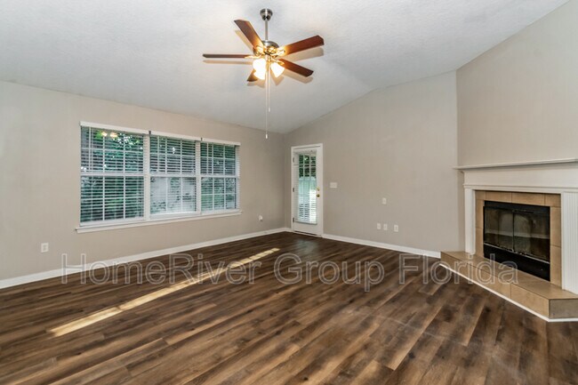 Building Photo - 6401 Sarahs View Ct