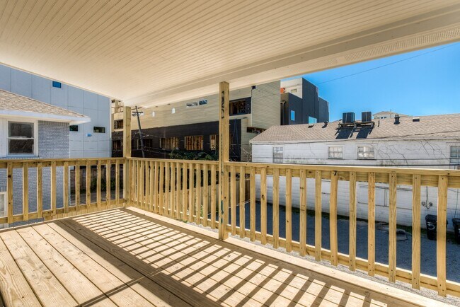 Foto del edificio - 519 W Clay St