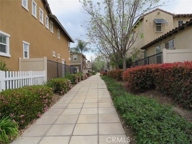 Building Photo - 11186 Dewitt Dr