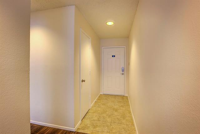 Foto del edificio - 6406 Springfield Dr