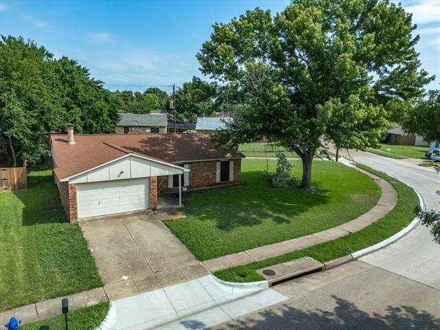 Foto del edificio - 10217 Ironwood Ln