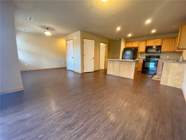 Photo - 2821 W Redstone Dr Apartment