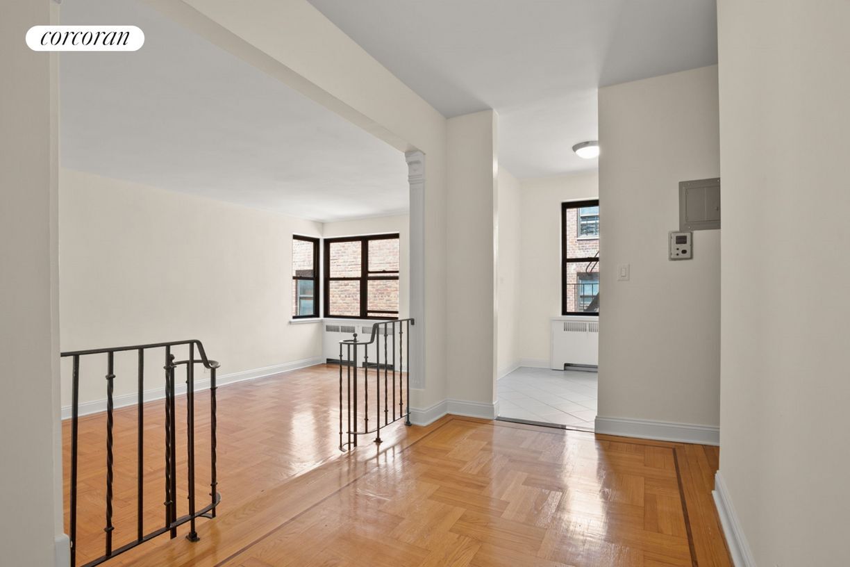 Foto principal - 725 W 184th St