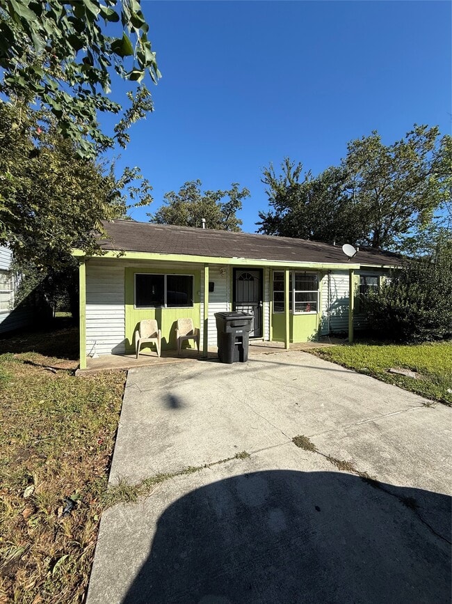 Building Photo - 5411 Bellfort Ct