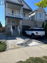 Building Photo - 54 Longueuil Pl