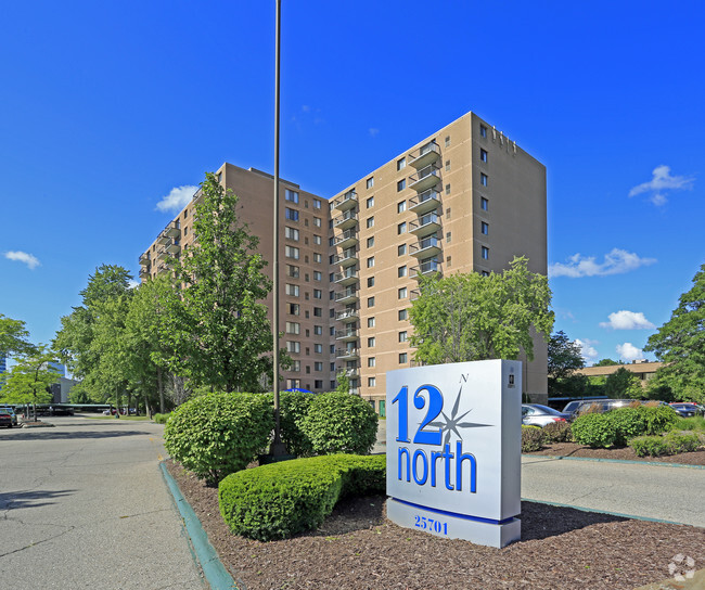 12 North Apartments - Southfield, MI | Apartments.com