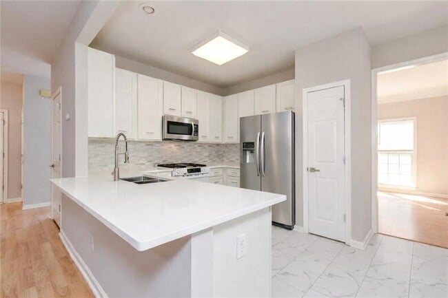 Foto del edificio - 3418 Rose Arbor Ct