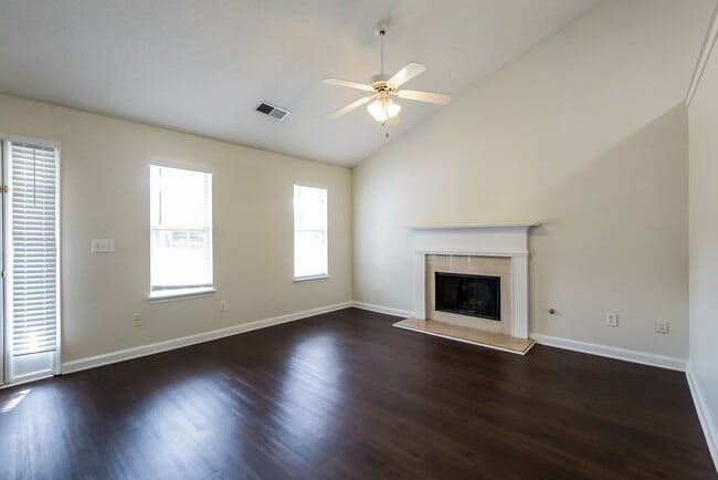 Building Photo - 4537 Baker Grove Rd NW