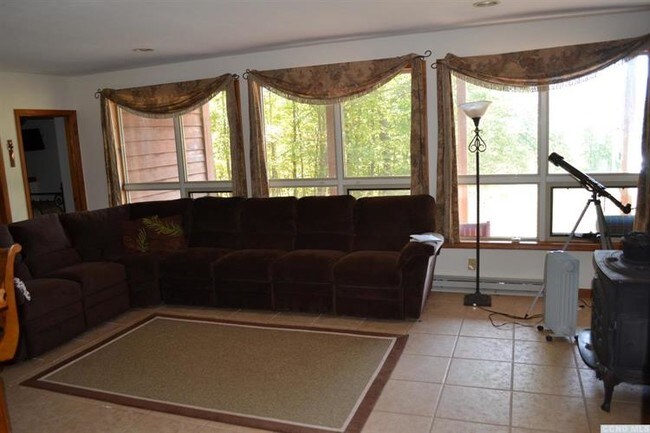 Foto del edificio - 146 Summit Rd