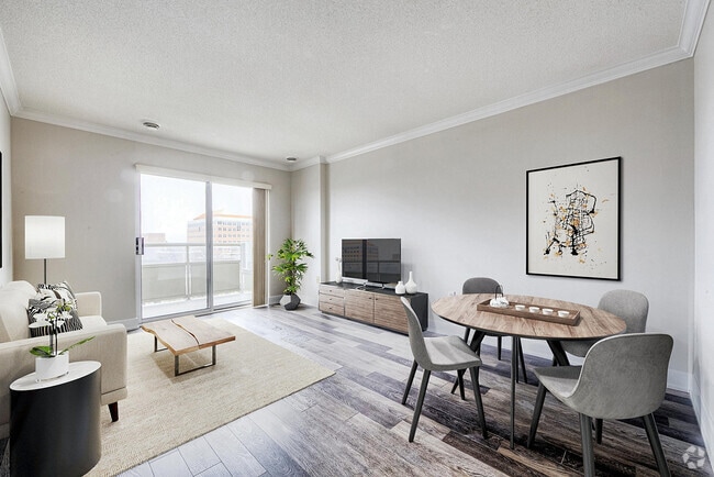 Building Photo - Regency