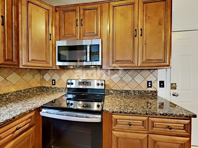 Foto del edificio - 2960 Riverbend Dr
