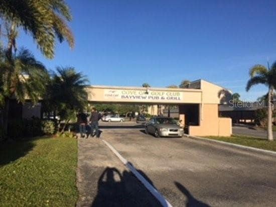 Building Photo - 2621 Cove Cay Dr