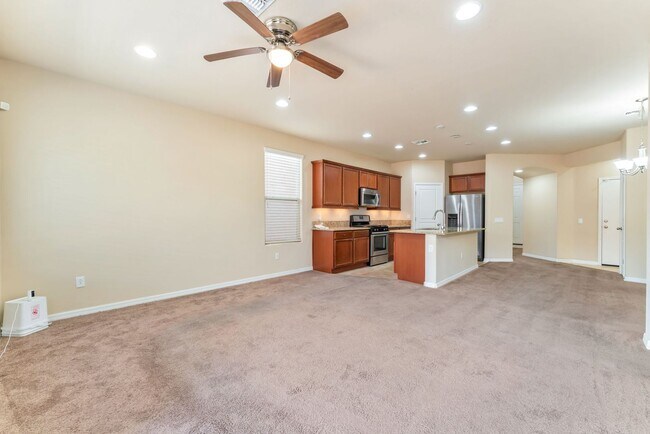 Foto del edificio - Charming Home in a Prime Southwest Las Vegas Location!