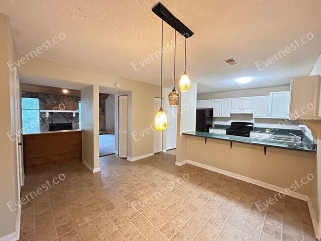 Foto del edificio - 293 Pam Ln SW