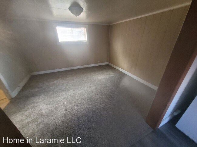 Building Photo - 2 br, 1 bath House - 604 Gibbon